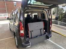 Peugeot Rifter Puretech S/S Allure Premium Petrol Auto