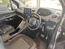 Peugeot Rifter Puretech S/S Allure Premium Petrol Auto