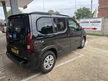 NEW SHAPE Peugeot Rifter BlueHDi Allure