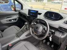 NEW SHAPE Peugeot Rifter BlueHDi Allure