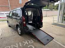 NEW SHAPE Peugeot Rifter BlueHDi Allure