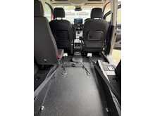NEW SHAPE Peugeot Rifter BlueHDi Allure
