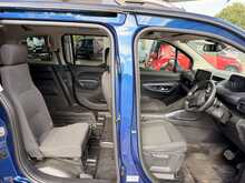 Peugeot Rifter PureTech Allure Premium AUTO PETROL
