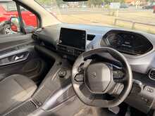 Peugeot Rifter PureTech Allure Premium AUTO PETROL