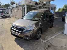 Peugeot Partner 1.6 Diesel Manual Wheelchair Access Vehicle