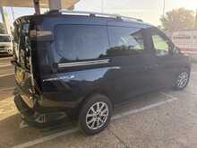 Ford Grand Tourneo Connect EcoBlue Titanium