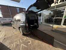 Ford Grand Tourneo Connect EcoBlue Titanium