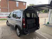 Peugeot Rifter BlueHDi Allure 1.5 Manual