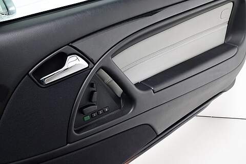 Mercedes-Benz 5.0 SL500 Convertible 2dr Petrol Automatic (340 g/km, 320 bhp)