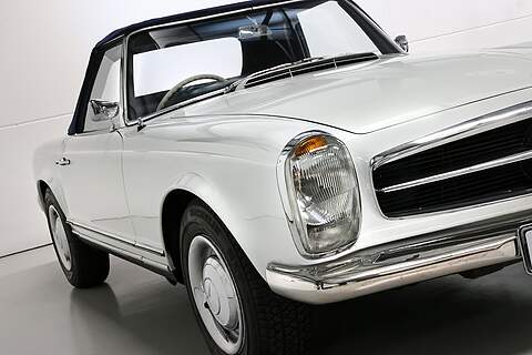 Mercedes-Benz Roadster 2.3 2dr Roadster Automatic Petrol