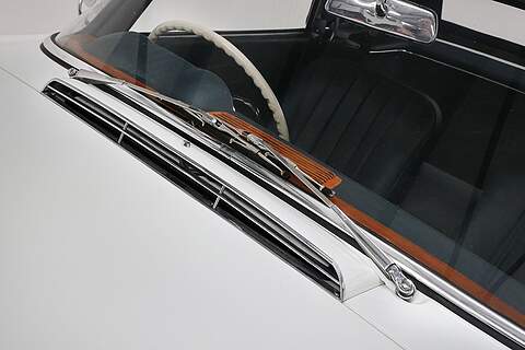 Mercedes-Benz Roadster 2.3 2dr Roadster Automatic Petrol