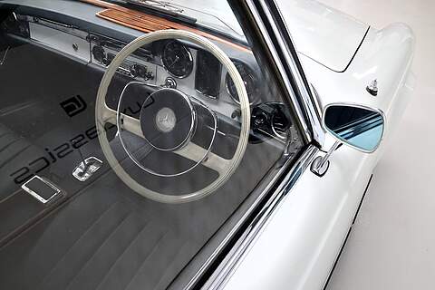 Mercedes-Benz Roadster 2.3 2dr Roadster Automatic Petrol