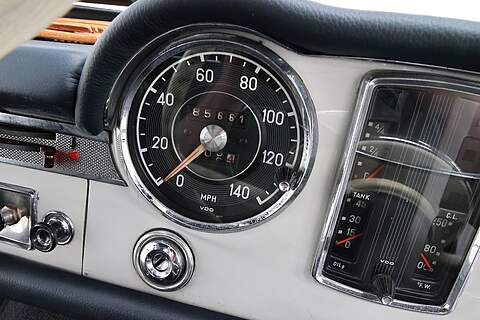 Mercedes-Benz Roadster 2.3 2dr Roadster Automatic Petrol