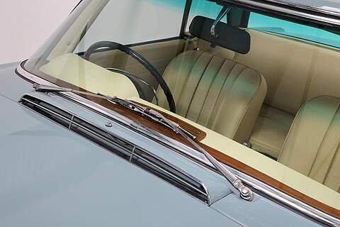 Mercedes-Benz 280SL Roadster W113 2.8 Convertible 0 Petrol