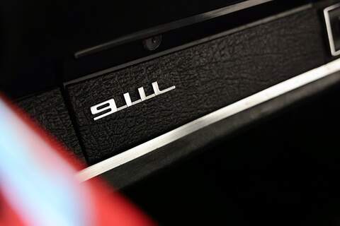 Porsche 911  Saloon 3.2 Manual Petrol