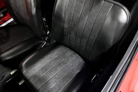 Porsche 911  Saloon 3.2 Manual Petrol