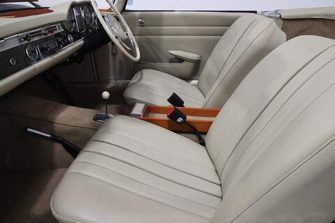 Mercedes-Benz 230 SL W113 0.0 2dr Coupe Automatic Petrol