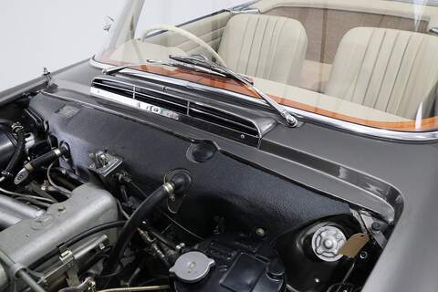 Mercedes-Benz 230 SL W113 0.0 2dr Coupe Automatic Petrol