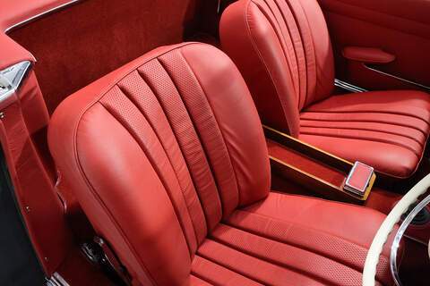 Mercedes-Benz 230 SL W113 2.3 2dr Roadster MANUAL PETROL