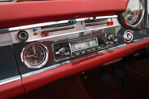 Mercedes-Benz 230 SL W113 2.3 2dr Roadster MANUAL PETROL