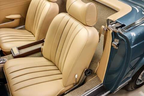 Mercedes-Benz W113 2.8 2dr Convertible Automatic Petrol
