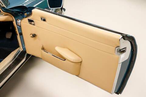 Mercedes-Benz W113 2.8 2dr Convertible Automatic Petrol