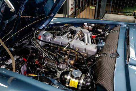 Mercedes-Benz W113 2.8 2dr Convertible Automatic Petrol