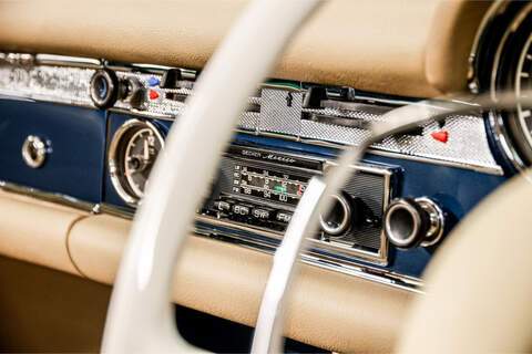 Mercedes-Benz W113 2.8 2dr Convertible AUTOMATIC Petrol