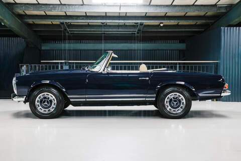 Mercedes-Benz W113 2.8 2dr Convertible 6-Speed Manual Petrol