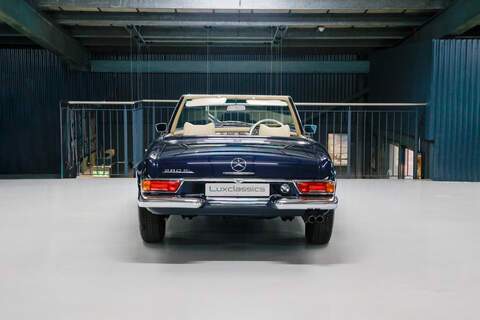 Mercedes-Benz W113 2.8 2dr Convertible 6-Speed Manual Petrol