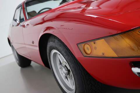 Ferrari 365GTB/4 Daytona 4.39 GT Coupe Manual Petrol