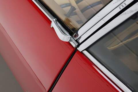 Ferrari 365GTB/4 Daytona 4.39 GT Coupe Manual Petrol