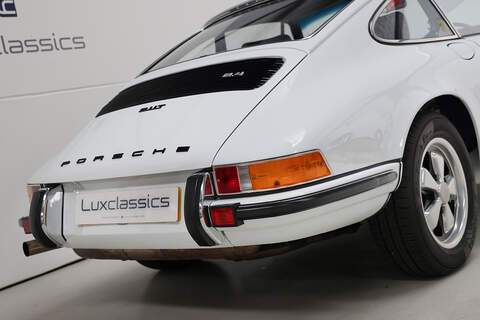 Porsche T 3.2 2dr Saloon Manual Petrol