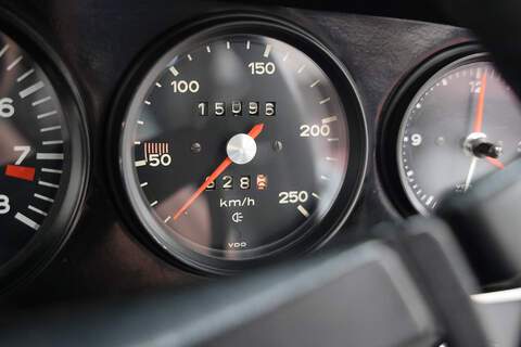 Porsche T 3.2 2dr Saloon Manual Petrol