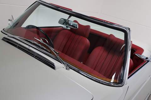 Mercedes-Benz 230SL W113 2.3 Roadster AUTOMATIC PETROL