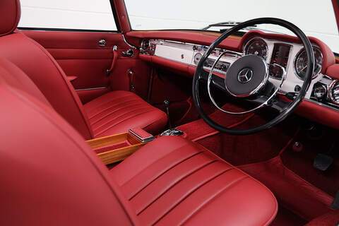 Mercedes-Benz 230SL W113 2.3 Roadster AUTOMATIC PETROL
