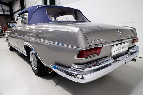 Mercedes-Benz 408D  Convertible 0.0  Petrol