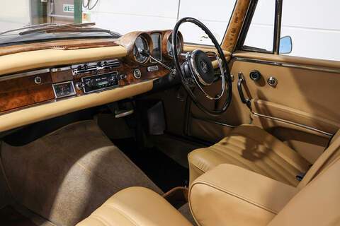 Mercedes-Benz 408D  Convertible 0.0  Petrol