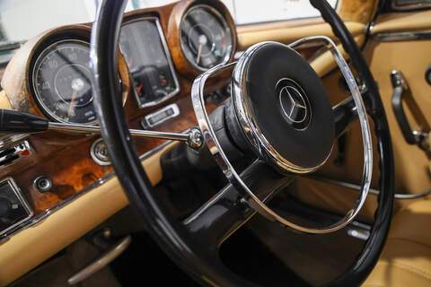 Mercedes-Benz 408D  Convertible 0.0  Petrol