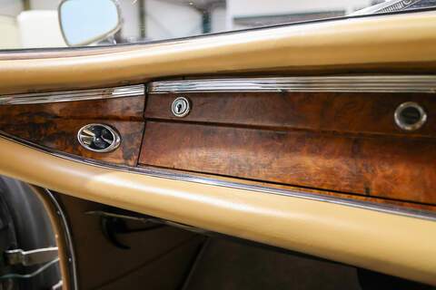 Mercedes-Benz 408D  Convertible 0.0  Petrol