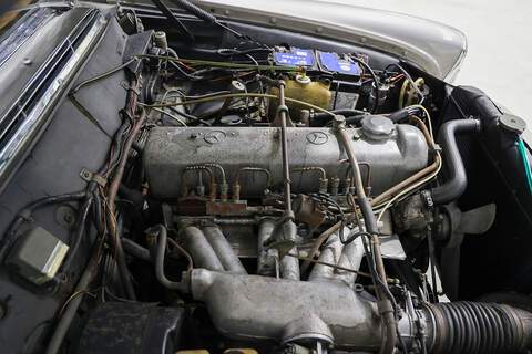 Mercedes-Benz 408D  Convertible 0.0  Petrol