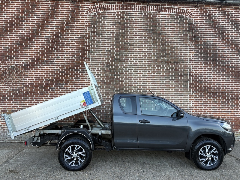 Toyota Active 4Wd D-4D Extra Cab 2.4 4dr Pick Up Manual Diesel