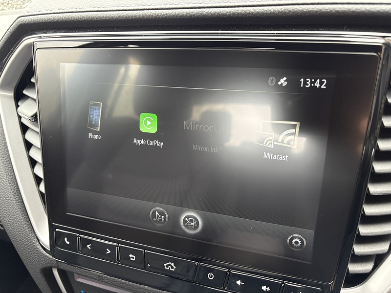 Isuzu 1.9 TD V-Cross 4dr Diesel Automatic 4WD Euro 6 (s/s) (164 ps)