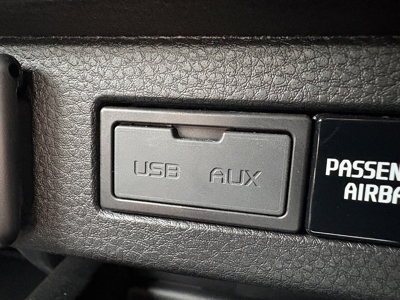 Isuzu 1.9 TD V-Cross 4dr Diesel Automatic 4WD Euro 6 (s/s) (164 ps)