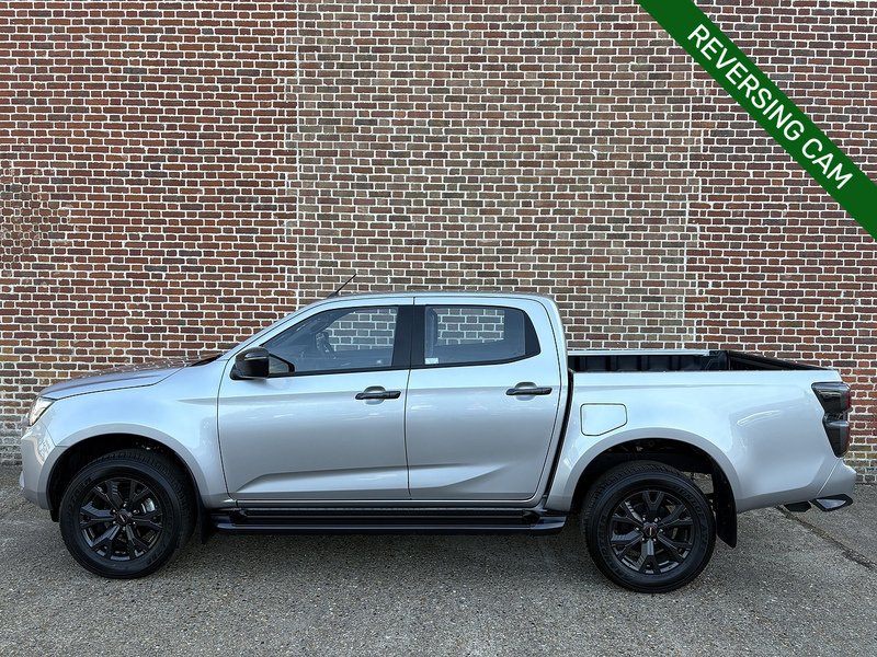 Isuzu 1.9 TD V-Cross 4dr Diesel Automatic 4WD Euro 6 (s/s) (164 ps)