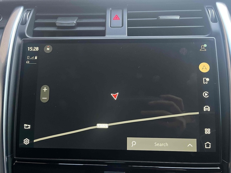 Land Rover 3.0 D300 MHEV HSE SUV 5dr Diesel Auto 4WD Euro 6 (s/s) (300 ps)