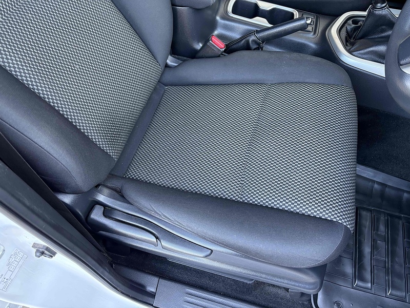 Nissan 2.3 dCi Acenta Pickup Double Cab 4dr Diesel Manual 4WD Euro 6 (s/s) (163 ps)