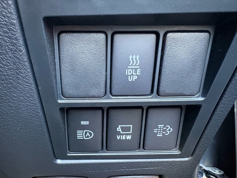 Toyota Invincible X MHEV 4WD Auto 2.8 4dr Pickup Automatic Diesel