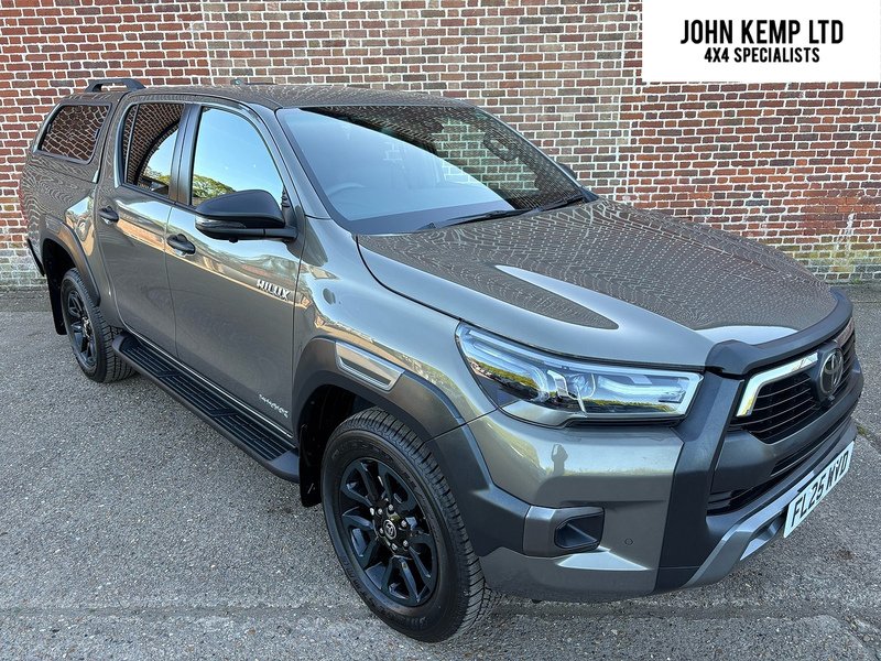 Toyota Invincible X MHEV 4WD Auto 2.8 4dr Pickup Automatic Diesel