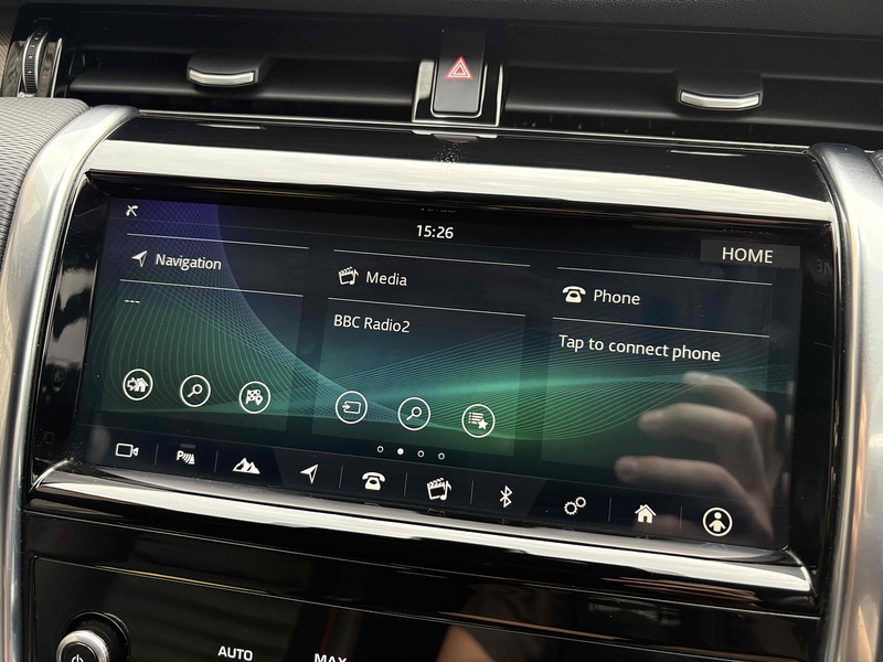 Land Rover 2.0 D180 MHEV R-Dynamic SE SUV 5dr Diesel Auto 4WD Euro 6 (s/s) (180 ps)